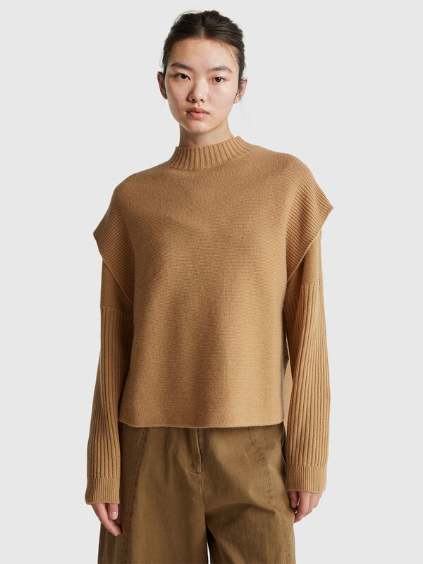 Gilet col roulé en laine mélangée Femme