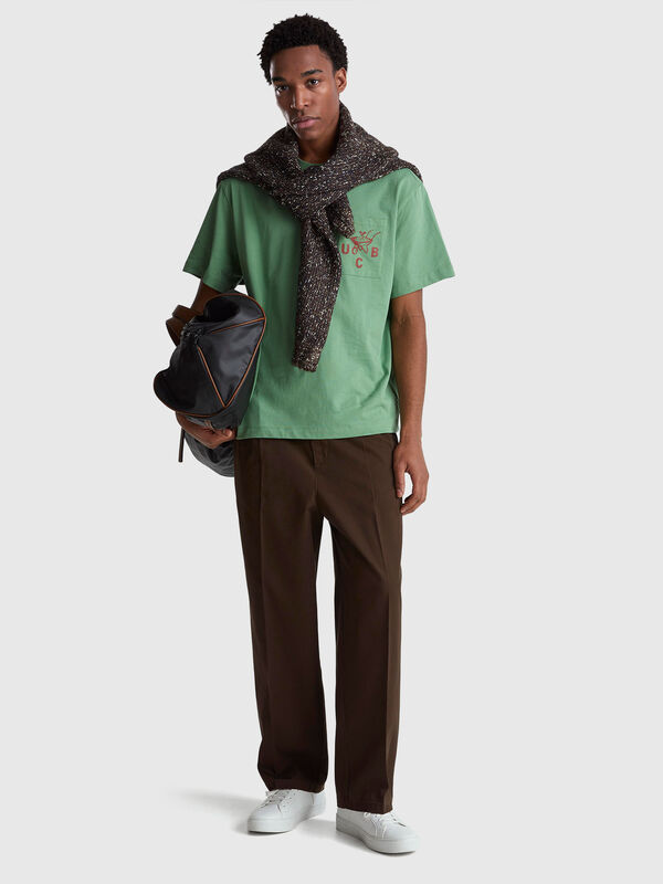 Chinos with creases Men