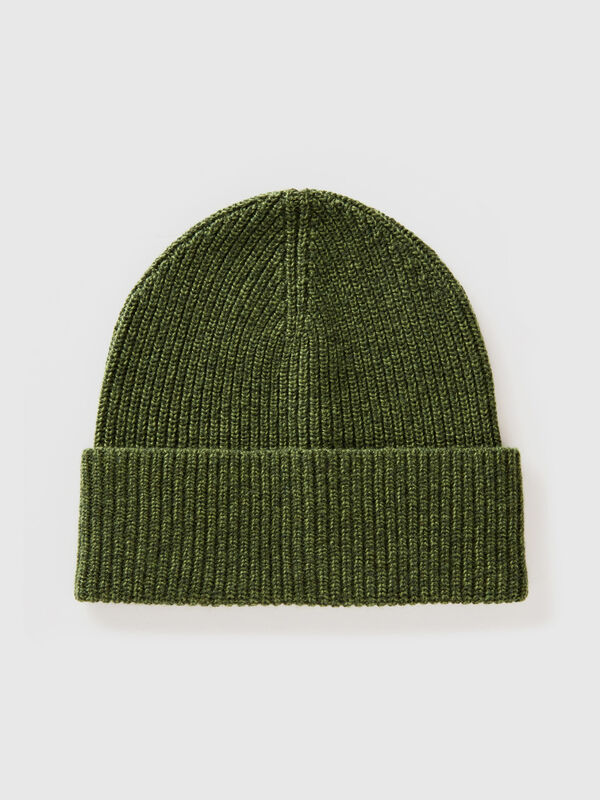 Hat in cashmere and wool blend Men