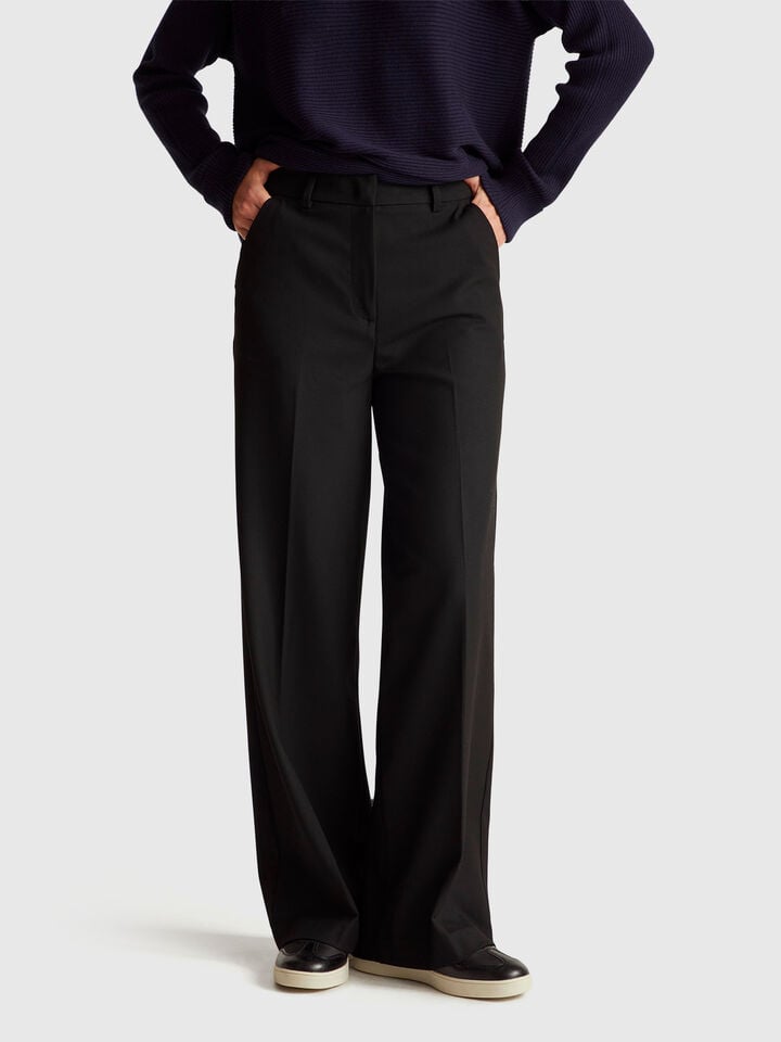 TROUSERS Women