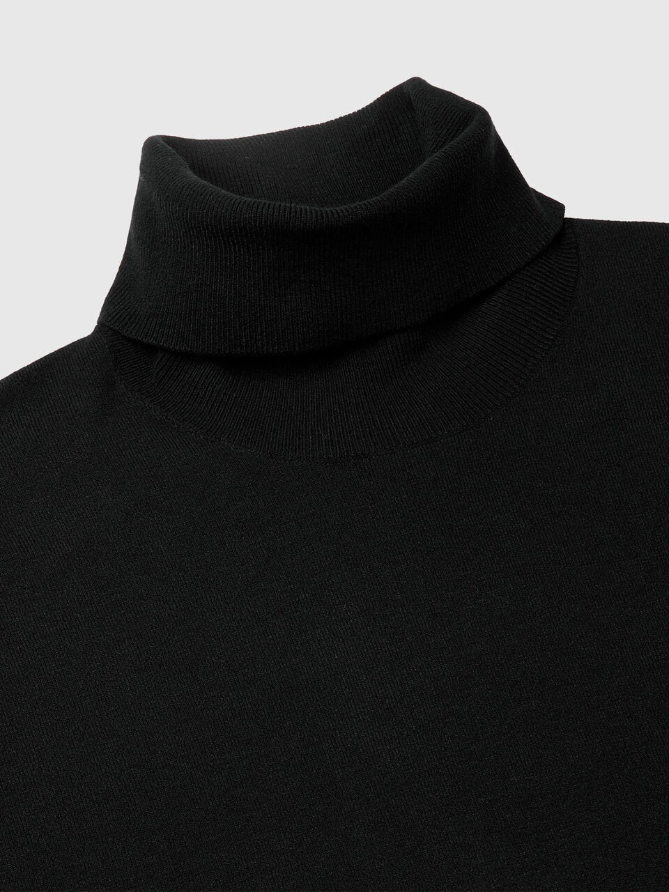 TURTLE NECK SWEATER Homme image number null