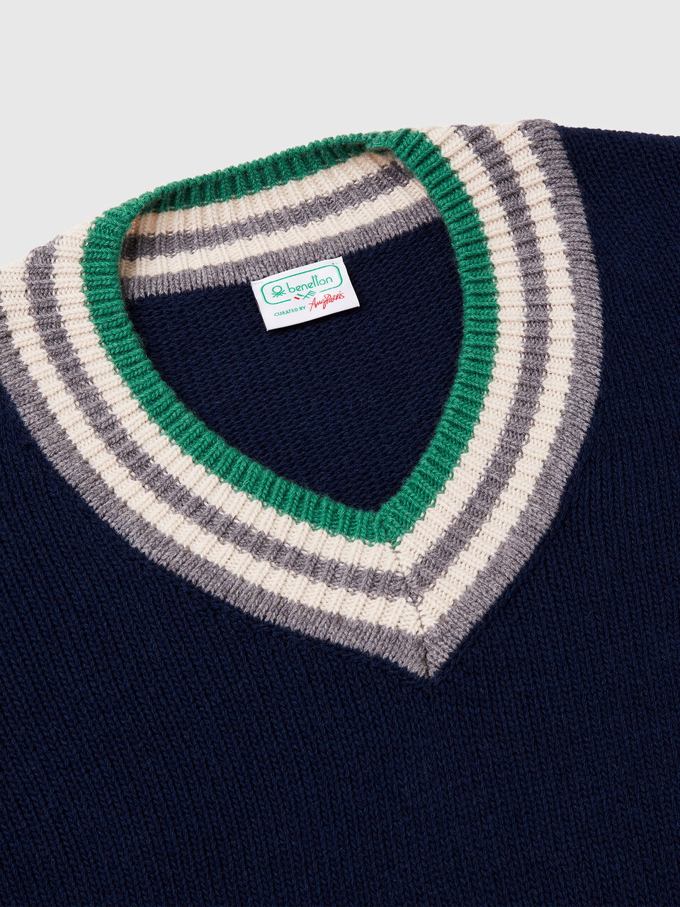 V NECK SWEATER L/S Homme image number null