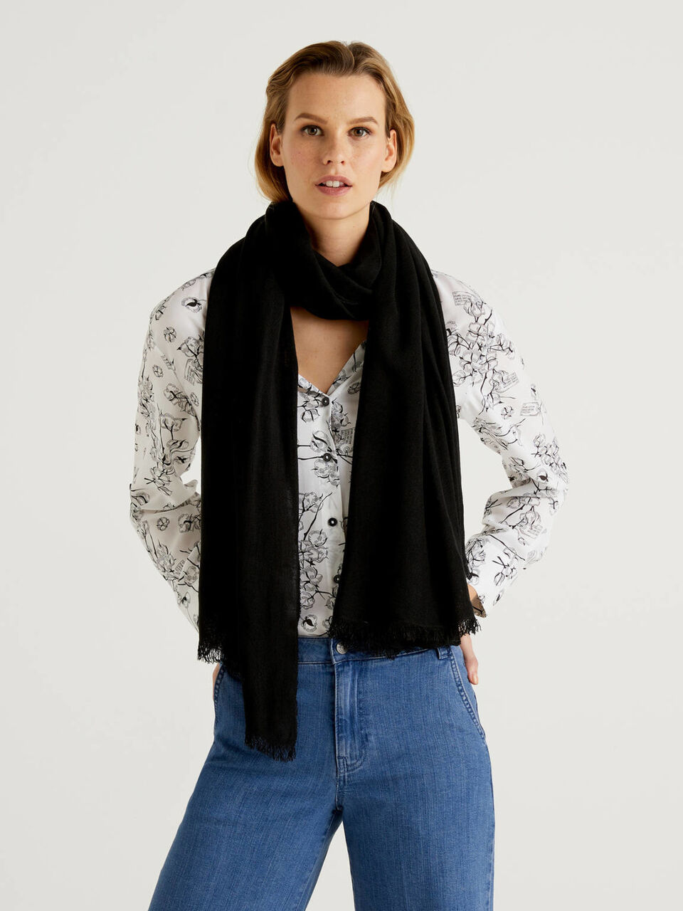 Écharpe en viscose unie Femme image number null