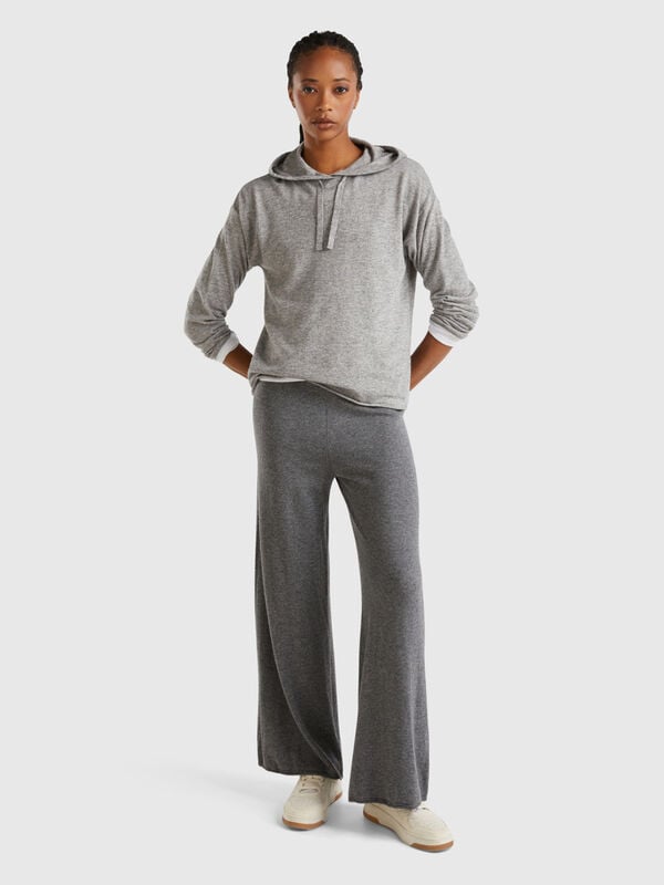 Pantalon ample gris foncé en mélange de laine et de cachemire Femme