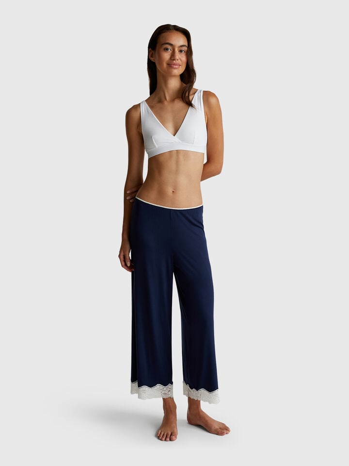 TROUSERS Women