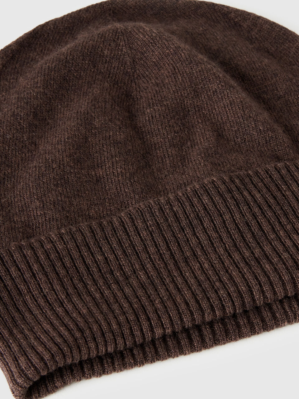 KNITTED - HAT Women image number null